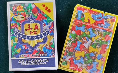 巴青扑克批发采购指南与产品质量识别要点解析